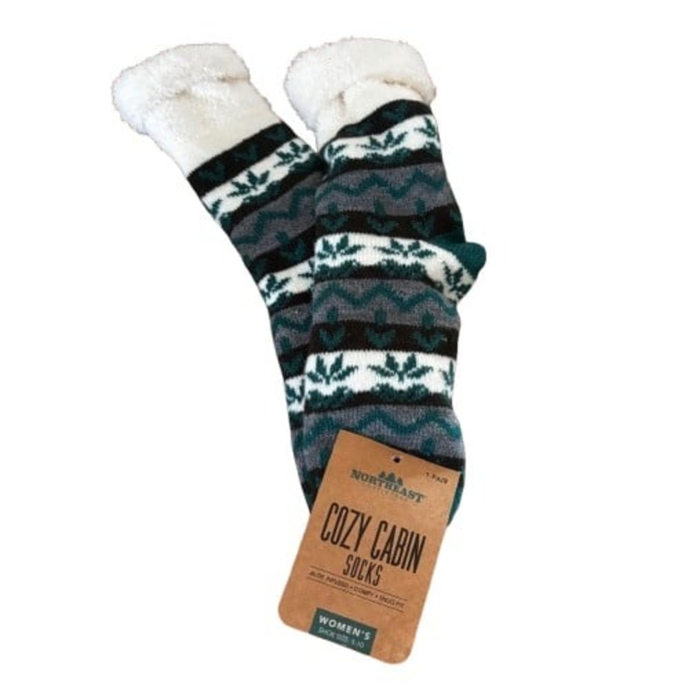 NWT Women's Northeast Outfitters Cabin Socks